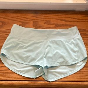 Lululemon Speed Up Short - Light blue